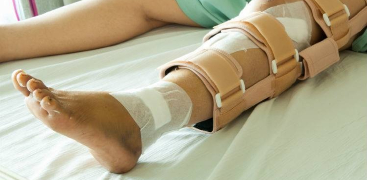 ناراض بیوی کو منانے کیلئے آنے والے شوہر کے ساتھ سسرال میں واردات