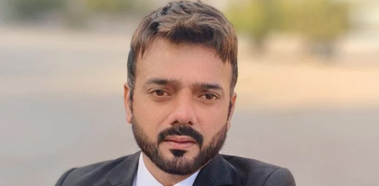 عامر نواز وڑائچ
