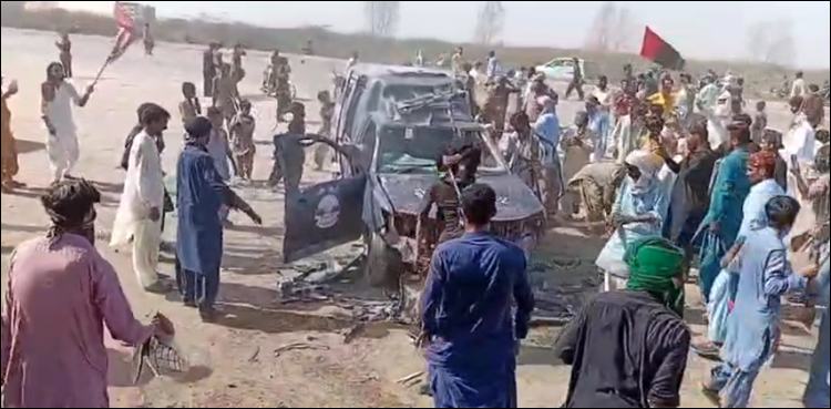 نیشنل ہائی وے وکلا احتجاج، مظاہرین پر بلٹ پروف جیکٹس، واکی ٹاکی، گیس شیلز چوری کے مقدمات