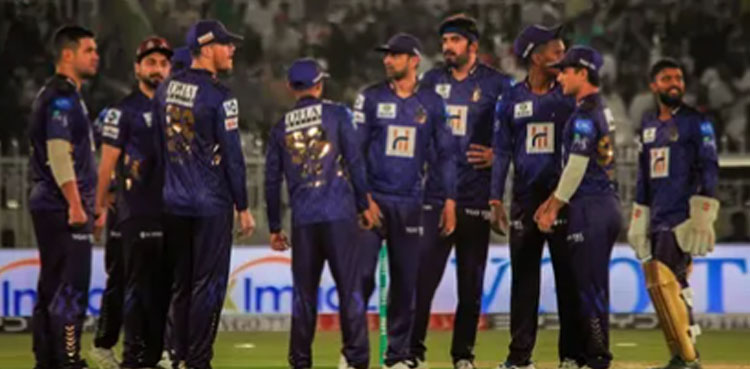 ’اگر شعیب ملک کھیل رہے ہیں تو معین خان اور ویوین رچرڈز کو بھی کھیلنا چاہیے‘