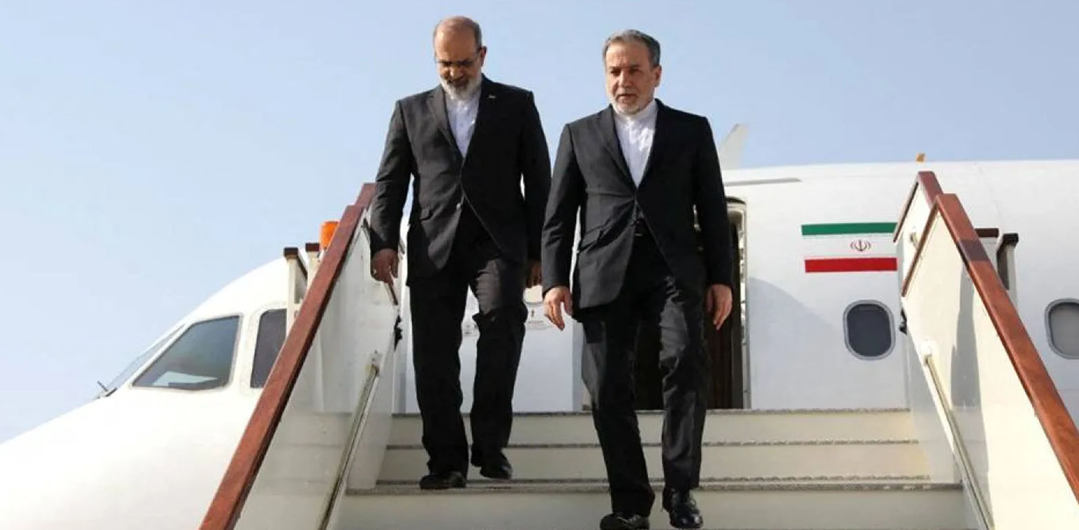 ایرانی وزیر خارجہ عباس عراقچی نئی دلی پہنچ گئے