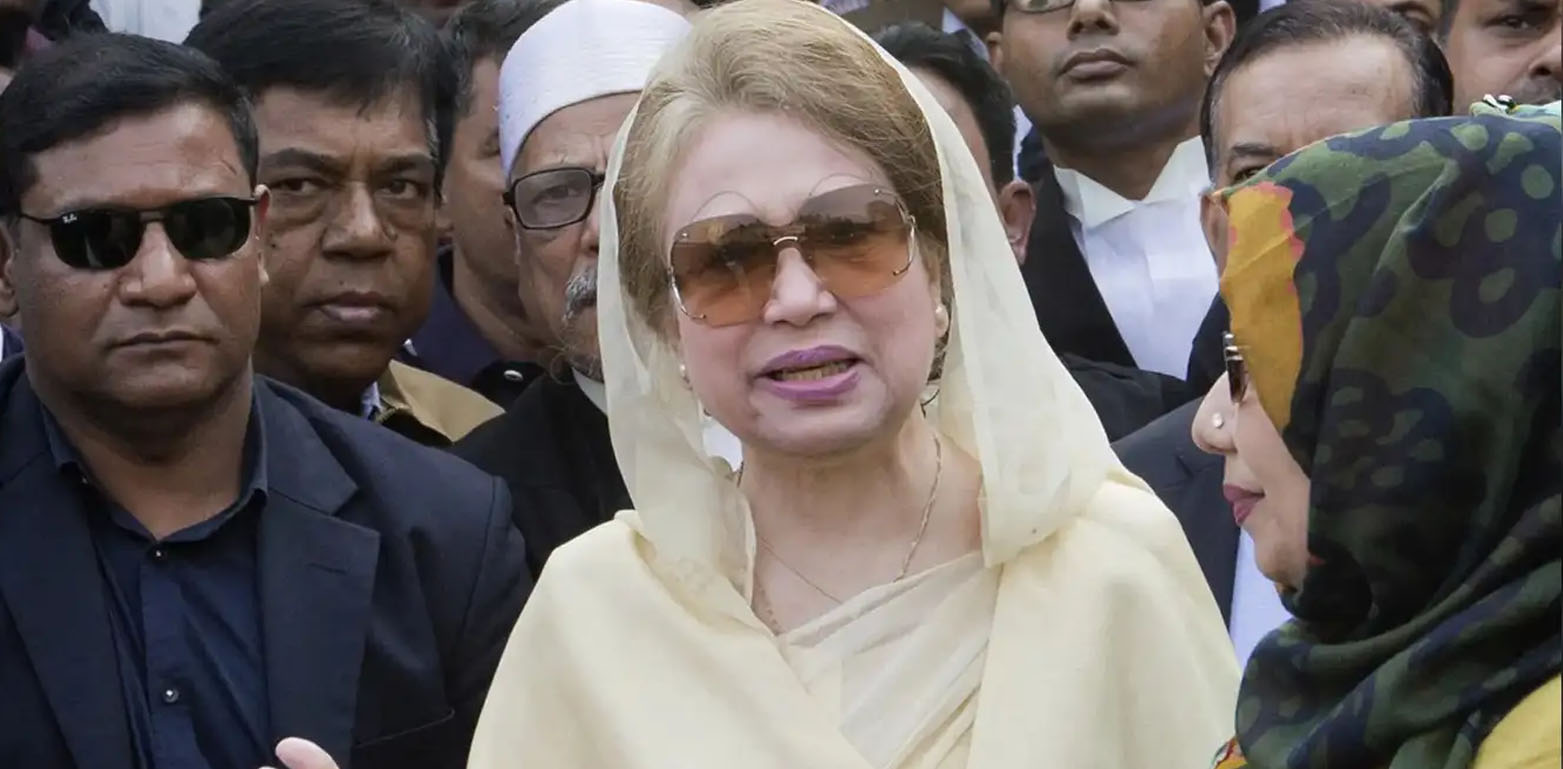 خالدہ ضیاء بنگلادیش واپس پہنچ گئیں، بڑا مطالبہ کردیا