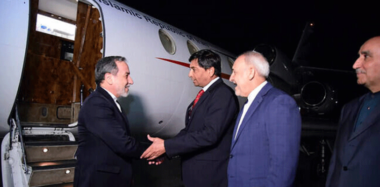پاک بھارت کشیدگی  :  ایرانی وزیر خارجہ عباس عراقچی پاکستان پہنچ گئے