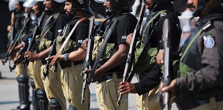 خیبر پختونخوا پولیس نے بلٹ پروف جیکٹس اور ہیلمٹس کیلیے فنڈز مانگ لیے