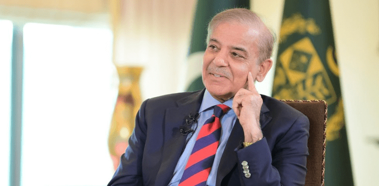 وزیر اعظم نے سرکاری حج کوٹہ کم رکھنے کی تجویز مسترد کر دی تھی