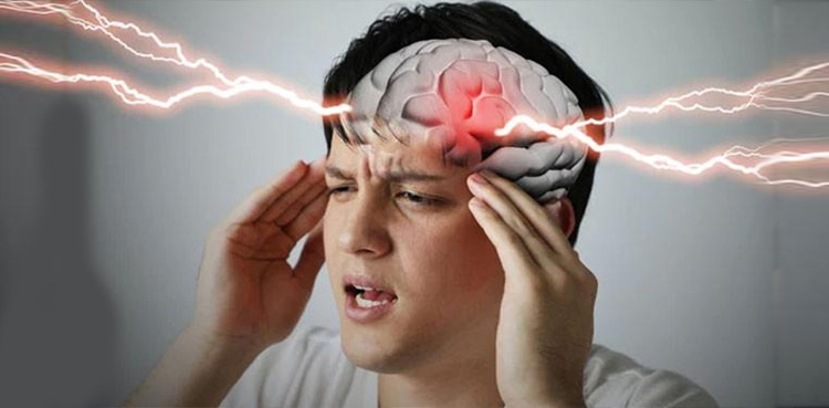 برین اسٹروک کب، کیوں اور کسے ہوتا ہے؟