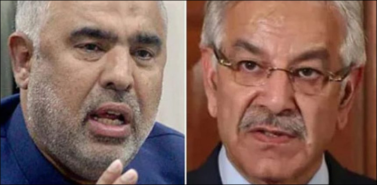 ’’خواجہ آصف کی قسمت میں صرف ڈیسک بجانا لکھا ہے‘‘ اسد قیصر کا ابھینندن کی واپسی پر اعتراض پر جواب