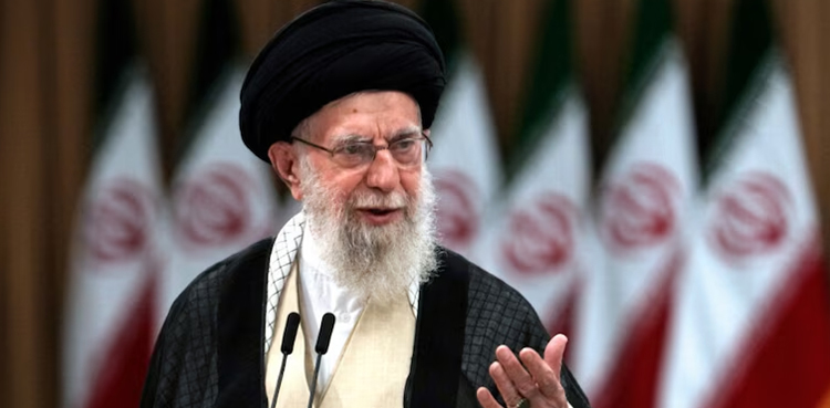 اسرائیل پر جوابی حملے کے بعد آیت اللہ خامنہ ای کا اہم پیغام