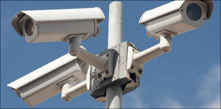 اے آئی ٹیکنالوجی کے ذریعے کراچی میں 36 روزہ ٹریفک مہم کے نتائج؟