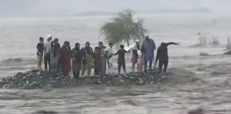 سانحہ سوات : پشاور ہائی کورٹ نے سیاحوں کو بچانے میں ناکامی پر سوالات اٹھا دیے