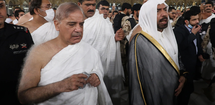 وزیراعظم شہباز شریف نے عمرہ کی سعادت حاصل کرلی