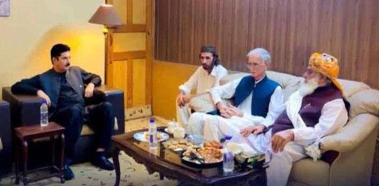 خیبر پختونخوا میں سیاسی تبدیلی کے لیے اپوزیشن کی مشاورت