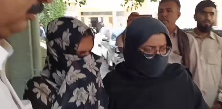 ڈیگاری دوہرے قتل کیس : مقتولہ کی والدہ اپنی ویڈیو بیان پر قائم ، جوڈیشل ریمانڈ پر جیل منتقل