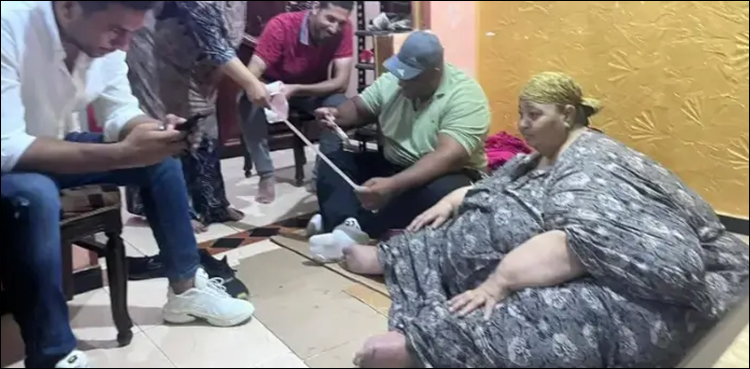 آپریشن کے بعد اس خاتون کے ساتھ کیا ہوا جس سے اس کا وزن 400 کلو تک بڑھ گیا؟