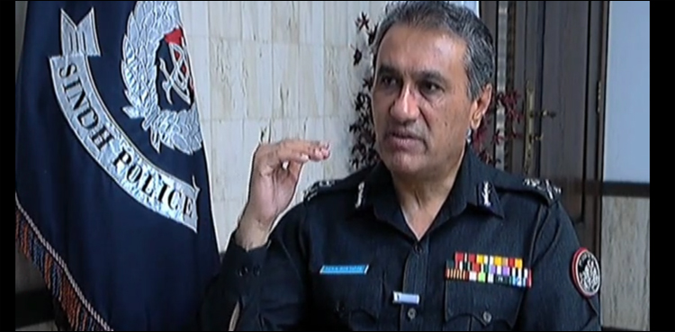 ٹریفک عدالتیں بنانے کا فیصلہ، آئی جی سندھ نے جرمانوں کی ہوش ربا تفصیلات بتا دیں