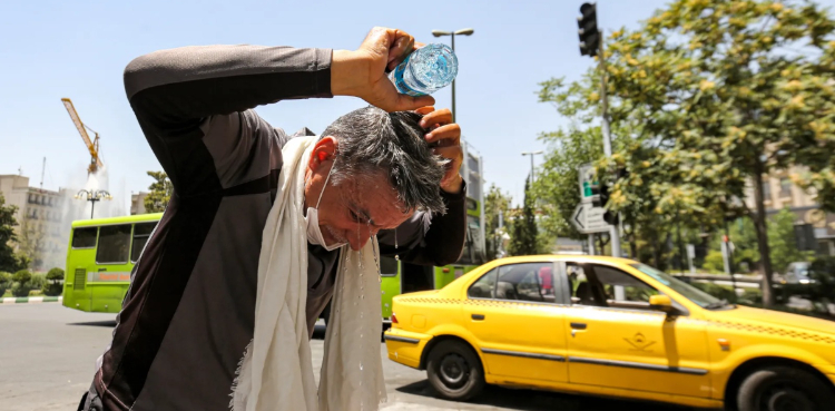 ایران میں درجہ حرارت 50 ڈگری تک پہنچ گیا، ہیٹ ویو سے پانی کی شدید قلت