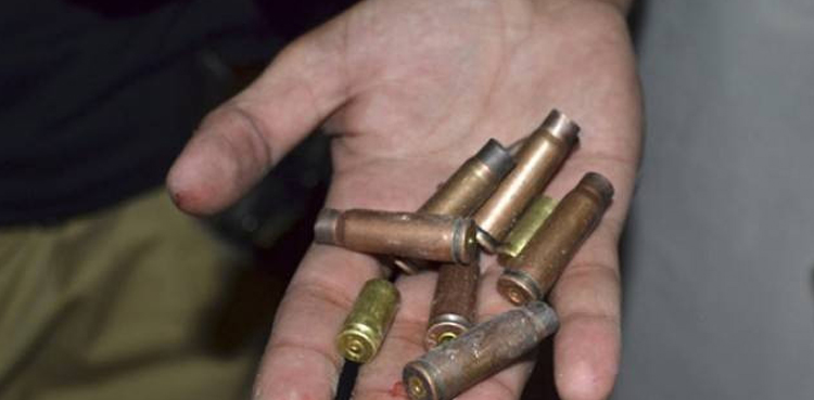 پشاور : خواجہ سرا  کو سر میں گولی مار کر قتل کردیا گیا