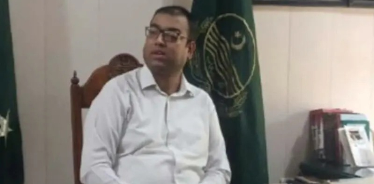 اسسٹنٹ کمشنر پتوکی چل بسے، پولیس کو لاش کہاں سے ملی؟