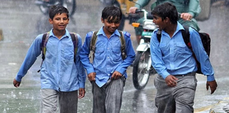 بارش سے متاثرہ اسکولوں کے حوالے سے محکمہ تعلیم کا بڑا فیصلہ