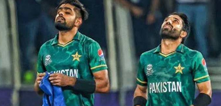 بابر اعظم اور رضوان دنیا کے تمام کرکٹرز سے پیچھے رہ گئے!