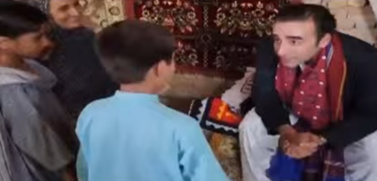 ’’پائلٹ بن کر دشمن کے جہاز گرانا‘‘ بلاول کا کمسن طالبعلم سے دلچسپ مکالمہ