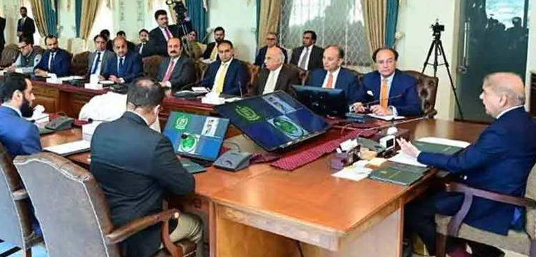 وفاقی کابینہ کا ایک ماہ کی تنخواہ سیلاب متاثرین کو عطیہ کرنے کا فیصلہ