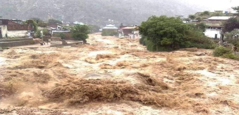 برطانیہ کا پاکستان کے سیلاب متاثرین کیلیے 1.33 ملین پاؤنڈ امداد کا اعلان