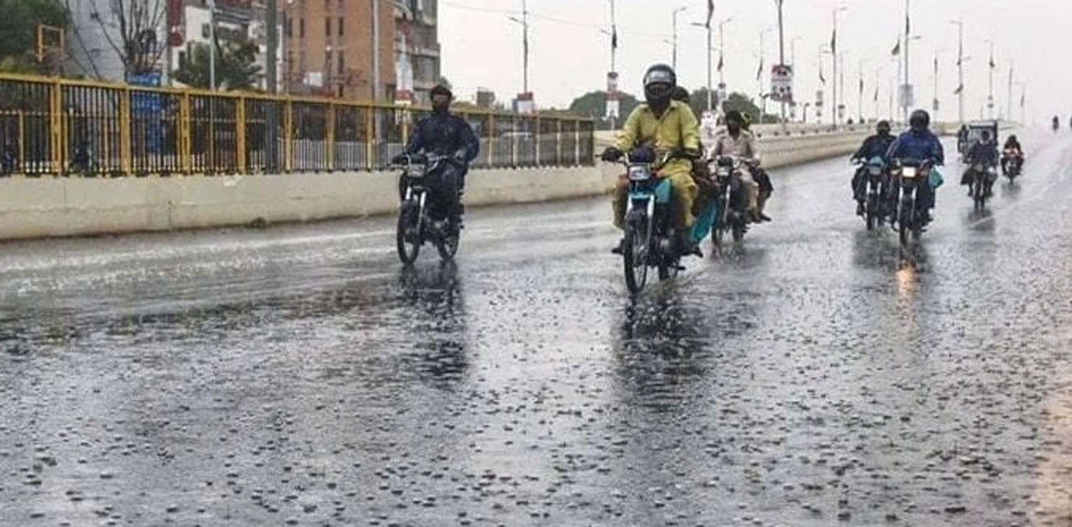 کراچی میں بارش کا اگلا اسپیل کب انٹری لے گا ؟