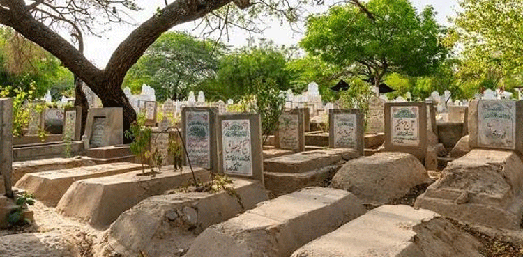 راولپنڈی :  قبر سے 7 سالہ بچی کی میت غائب