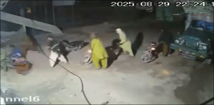 کچے کے ڈاکوؤں نے گڈز کمپنی کے دفتر سے 2 افراد کو اغوا کر لیا (ویڈیو)