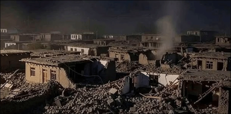 افغانستان میں زلزلہ، 800 افراد جاں بحق